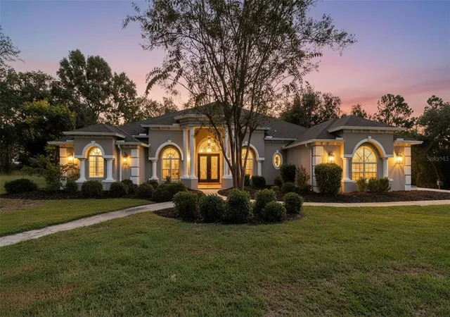 Photo 1 of Single family home for sale at 1815 E Allegrie Dr, Inverness, FL 34453 | MLS# W7889793 | Listing updated on 2026-09-30
