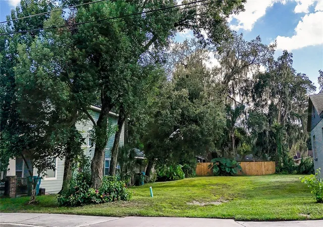 Photo 1 of Land for sale at 514 E Kaley St, Orlando, FL 32806 | MLS# O6444483 | Listing updated on 2026-10-27