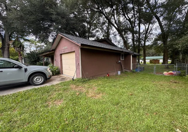 Photo 1 of Single family home for sale at 5581 NW 62nd Place, Ocala, FL 34482 | MLS# A4707274 | Listing updated on 2026-09-25