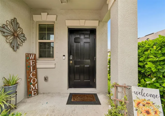 Photo 3 of Single family home for sale at 6108 Spring Crayfish Ave, New Port Richey, FL 34653 | MLS# W7889794 | Listing updated on 2026-10-06