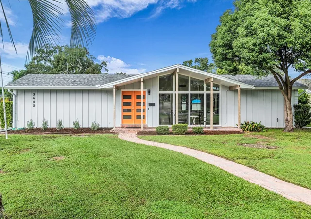 Photo 1 of Single family home for sale at 3400 Neptune Dr, Orlando, FL 32804 | MLS# O6444497 | Listing updated on 2026-10-07