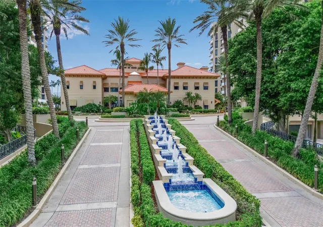 Photo 2 of Sale Pending at 1241 Gulf Of Mexico Dr #109, Longboat Key, FL 34228 | MLS# A4707277 | Listing updated on 2026-10-01