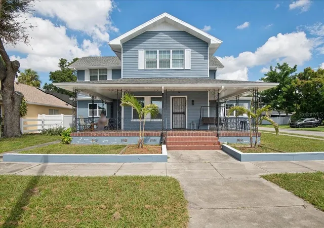 Single family home for sale at 3001 W Chestnut St, TAMPA, FL 33607 | MLS# TB8551830