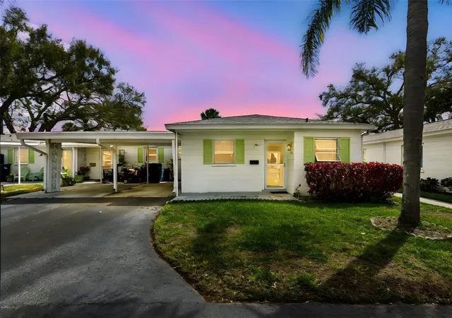 Photo 1 of Condo for sale at 6026 Lilli Way, Bradenton, FL 34207 | MLS# A4707279 | Listing updated on 2026-09-29