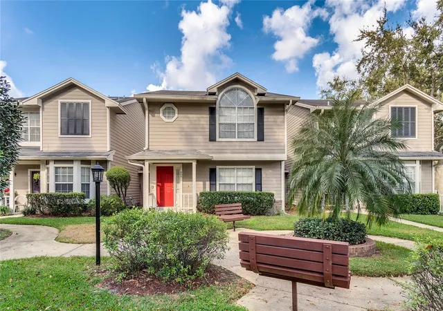 Townhouse for sale at 906 Tillery Way #107, ORLANDO, FL 32828 | MLS# TB8551831