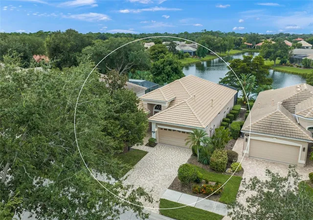 Photo 4 of Single family home for sale at 1346 Thornapple Dr, Osprey, FL 34229 | MLS# A4707282 | Listing updated on 2026-09-26