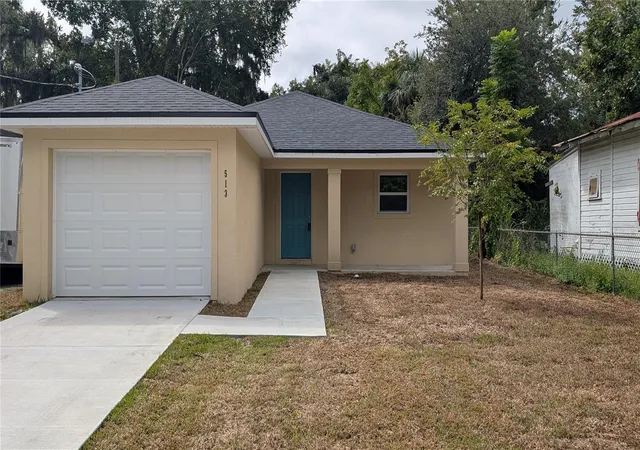 Photo 1 of Single family home for sale at 1513 W 16th Street, Sanford, FL 32771 | MLS# O6444508 | Listing updated on 2026-10-29