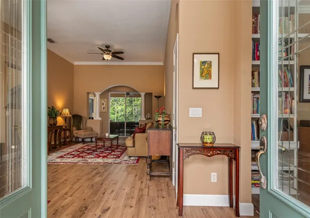 Photo 3 of Single family home for sale at 2712 Aloma Oaks Dr, Oviedo, FL 32765 | MLS# O6444517 | Listing updated on 2026-10-08