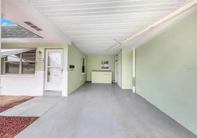 Photo 3 of House for sale at 165 Sky Loch Dr E, Dunedin, FL 34698 | MLS# TB8551846 | Listing updated on 2026-09-27