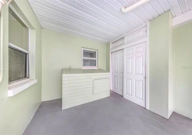 Photo 4 of House for sale at 165 Sky Loch Dr E, Dunedin, FL 34698 | MLS# TB8551846 | Listing updated on 2026-09-27