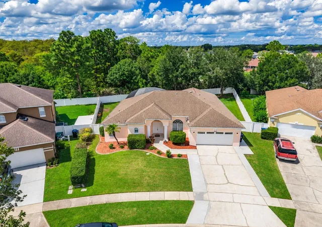Photo 2 of Single family home for sale at 367 Kassik Cir, Orlando, FL 32824 | MLS# O6444521 | Listing updated on 2026-10-03
