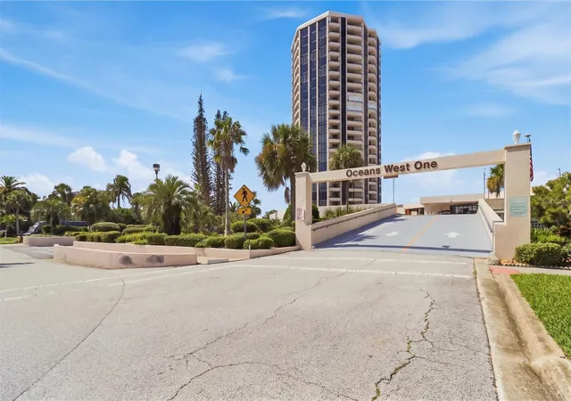 Photo 2 of Condo for sale at 1 Oceans W Blvd #8B1, Daytona Beach, FL 32118 | MLS# O6444522 | Listing updated on 2026-09-26