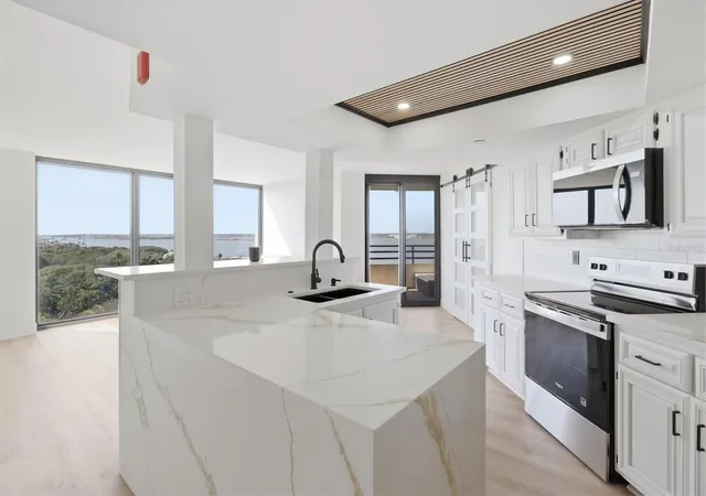 Photo 3 of Condo for sale at 1 Oceans W Blvd #8B1, Daytona Beach, FL 32118 | MLS# O6444522 | Listing updated on 2026-09-26