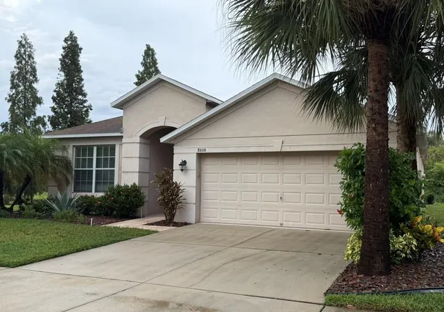 Photo 3 of Single family home for sale at 8606 Deep Maple Dr, Riverview, FL 33578 | MLS# TB8551847 | Listing updated on 2026-10-06