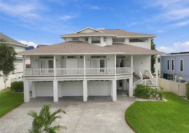 Photo 1 of Single family home for sale at 930 59th Avenue, St Pete Beach, FL 33706 | MLS# TB8551849 | Listing updated on 2026-10-03