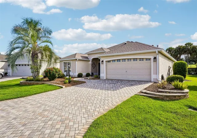 Photo 3 of Sale Pending at 1664 Duffy Loop, The Villages, FL 32162 | MLS# G5118230 | Listing updated on 2026-10-10