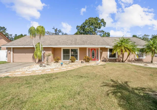 Photo 1 of Single family home for sale at 4502 Mohican Trl, Valrico, FL 33594 | MLS# TB8551852 | Listing updated on 2026-09-25