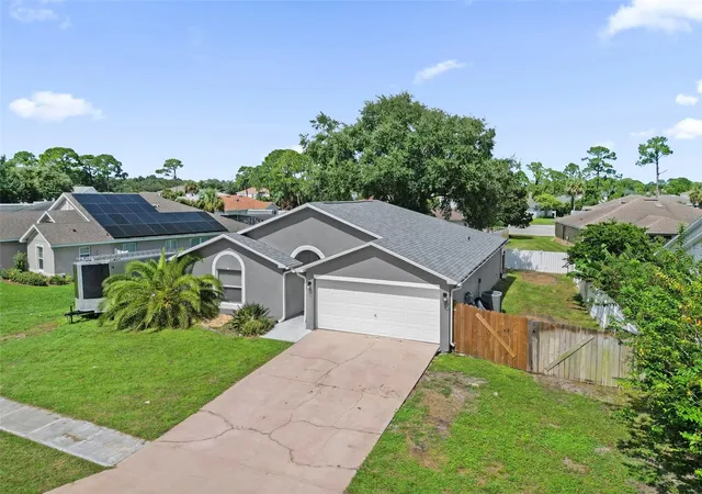Photo 3 of Single family home for sale at 830 Sandhurst Ct, Titusville, FL 32780 | MLS# S5158242 | Listing updated on 2026-09-25