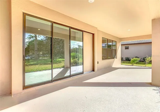 Photo 3 of Single family home for sale at 195 Casavista Dr, Kissimmee, FL 34759 | MLS# S5158246 | Listing updated on 2026-09-25