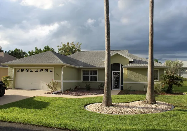 Photo 1 of Single family home for sale at 11375 Se 175th Lane, Summerfield, FL 34491 | MLS# OM732843 | Listing updated on 2026-09-25