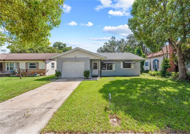 Photo 3 of Single family home for sale at 519 Massachusetts Ave, Saint Cloud, FL 34769 | MLS# S5158249 | Listing updated on 2026-09-30