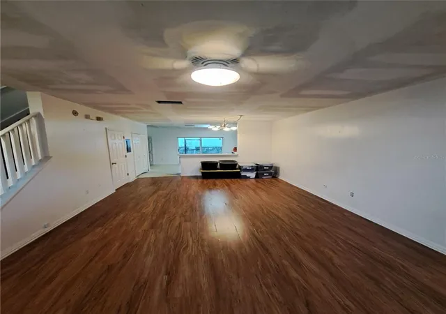 Photo 3 of Townhouse for sale at 6254 Osprey Lake Cir, Riverview, FL 33578 | MLS# TB8551875 | Listing updated on 2026-10-01
