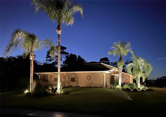 Photo 3 of Sale Pending at 13162 Roseanna Dr, Spring Hill, FL 34609 | MLS# W7889799 | Listing updated on 2026-09-30