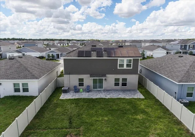 Photo 4 of Single family home for sale at 1811 Foreman Rd, Eagle Lake, FL 33839 | MLS# L4965319 | Listing updated on 2026-10-04