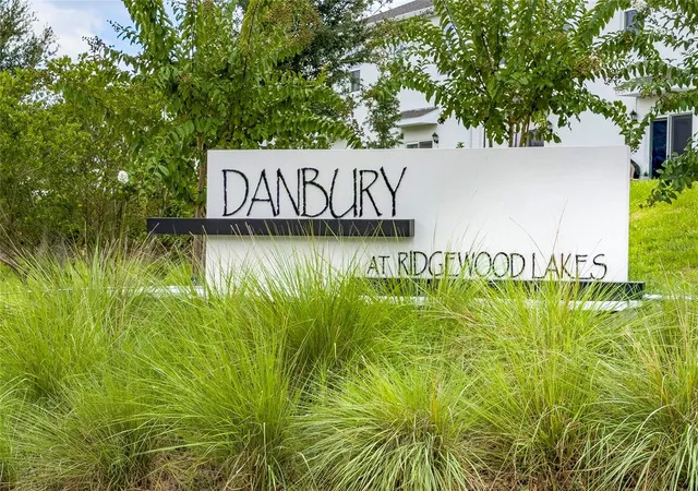 Photo 3 of Townhouse for sale at 1931 Tamarack Pass, Davenport, FL 33837 | MLS# S5158256 | Listing updated on 2026-10-10