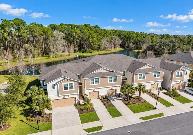Photo 2 of Townhouse for sale at 5527 Cumberland Star Ct, Lutz, FL 33558 | MLS# TB8551897 | Listing updated on 2026-10-12