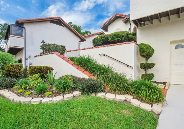 Photo 3 of Single family home for sale at 6002 Country Clb Dr, Lake Wales, FL 33898 | MLS# P4939991 | Listing updated on 2026-09-27