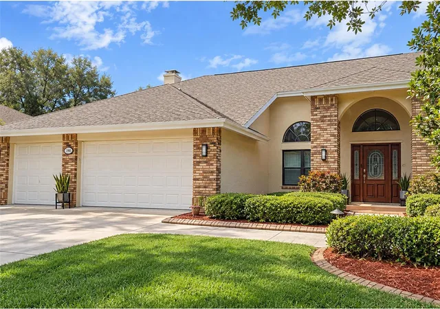 Single family home for sale at 2986 Cielo Cir N, CLEARWATER, FL 33759 | MLS# O6444559