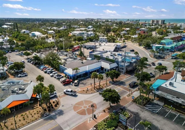 Photo 55 of Single family home for sale at 2429 Whippoorwill Cir, SARASOTA, FL 34231 | MLS# A4707309 | Listing updated on 2026-10-03