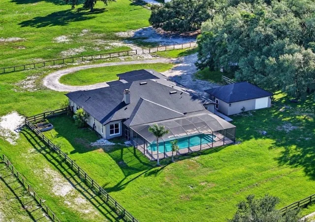 Photo 2 of Single family home for sale at 15818 Mahoney Dr, Spring Hill, FL 34610 | MLS# TB8551900 | Listing updated on 2026-10-10
