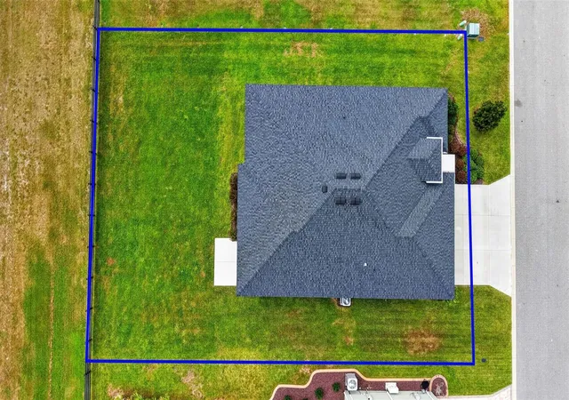 Photo 2 of Single family home for sale at 654 Shivers Loop, The Villages, FL 34762 | MLS# G5118233 | Listing updated on 2026-09-28