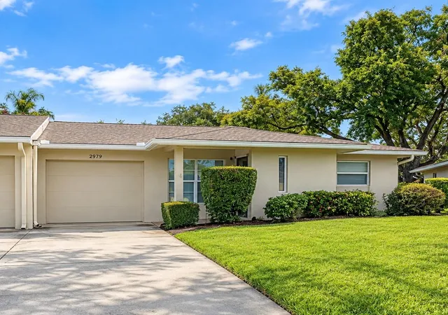 Photo 2 of Single family home for sale at 2979 Captiva Gdns Dr #22, Sarasota, FL 34231 | MLS# N6145909 | Listing updated on 2026-09-26