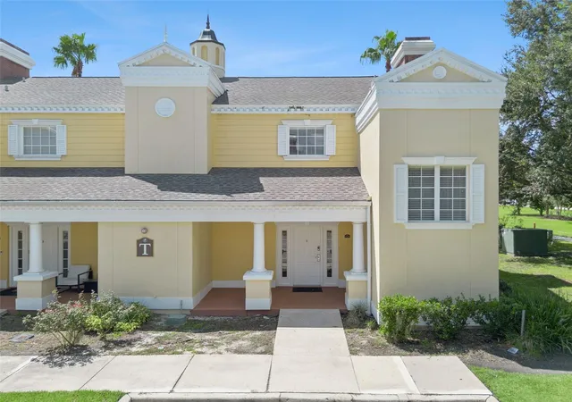 Photo 3 of Townhouse for sale at 7526 Seven Eagles Way, Kissimmee, FL 34747 | MLS# O6444569 | Listing updated on 2026-09-30