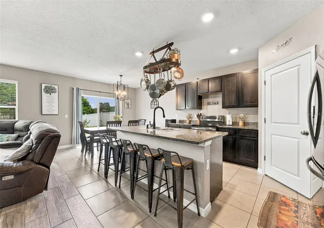 Photo 3 of Single family home for sale at 506 Diamond Ridge Rd, Seffner, FL 33584 | MLS# TB8551907 | Listing updated on 2026-09-26