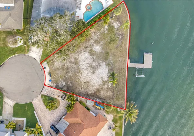 Photo 1 of Land for sale at 3901 14th Way NE, Saint Petersburg, FL 33703 | MLS# TB8551911 | Listing updated on 2026-09-25