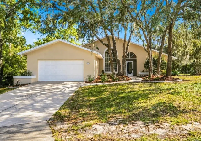 Single family home for sale at 18 Dahlia Ct S, HOMOSASSA, FL 34446 | MLS# W7889802