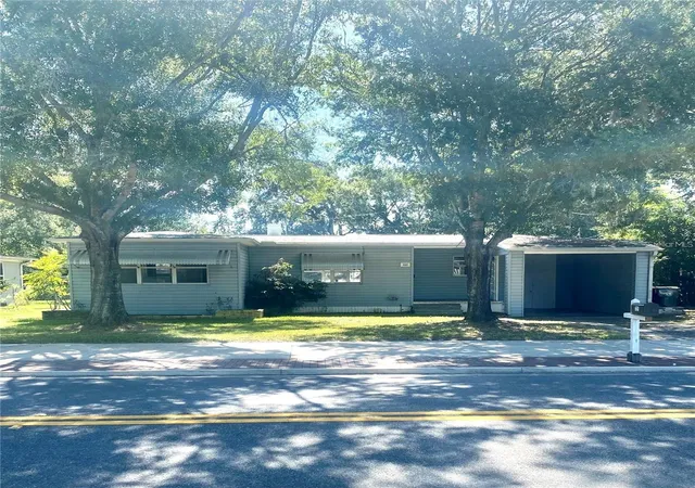 Photo 1 of Single family home for sale at 721 S Clyde Ave, Kissimmee, FL 34741 | MLS# S5158260 | Listing updated on 2026-09-29