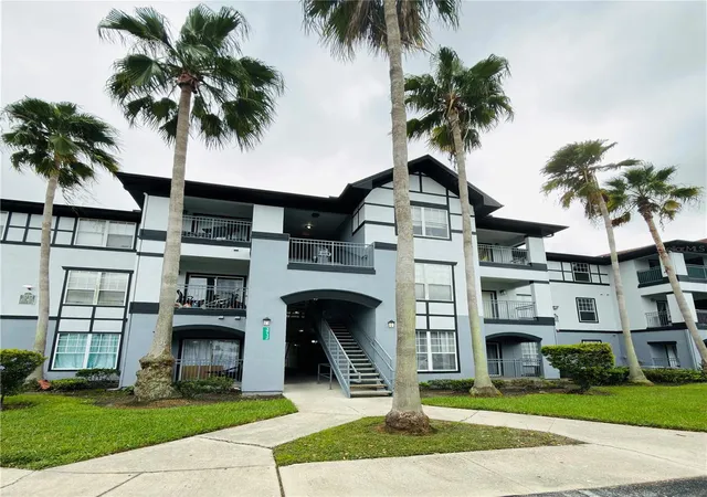 Photo 1 of Condo for sale at 3712 Castle Pines Ln #4122, Orlando, FL 32839 | MLS# O6444585 | Listing updated on 2026-09-26