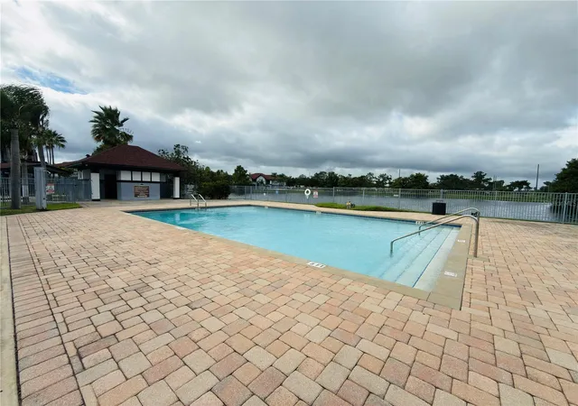Photo 18 of Condo for sale at 3712 Castle Pines Ln #4122, ORLANDO, FL 32839 | MLS# O6444585 | Listing updated on 2026-09-26