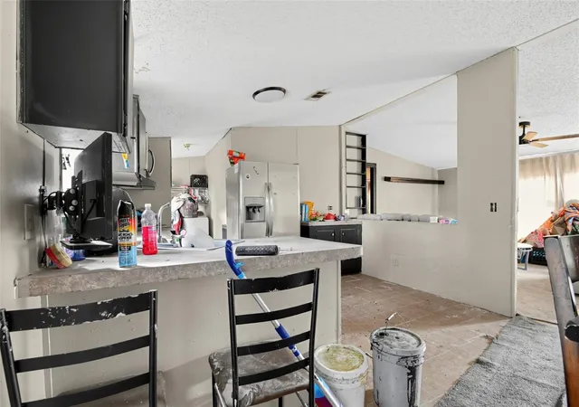 Photo 4 of Manufactured home for sale at 4915 SE 149th Street, Summerfield, FL 34491 | MLS# O6444590 | Listing updated on 2026-09-25