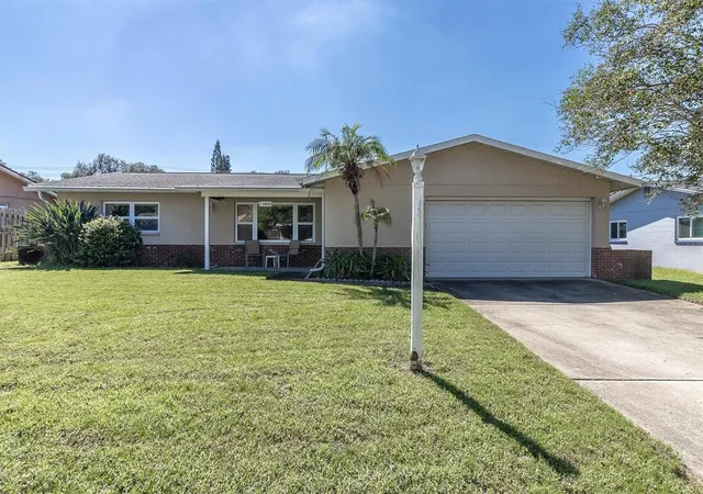 Photo 3 of Single family home for sale at 13800 87th Avenue, Seminole, FL 33776 | MLS# TB8551932 | Listing updated on 2026-10-15