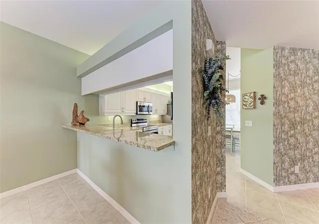 Photo 3 of Condo for sale at 119 Woodbridge Dr #103, Venice, FL 34293 | MLS# A4707322 | Listing updated on 2026-10-03