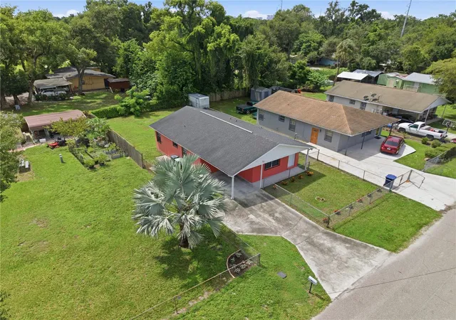 Photo 4 of Single family home for sale at 3721 E N Bay St, Tampa, FL 33610 | MLS# TB8551940 | Listing updated on 2026-10-28