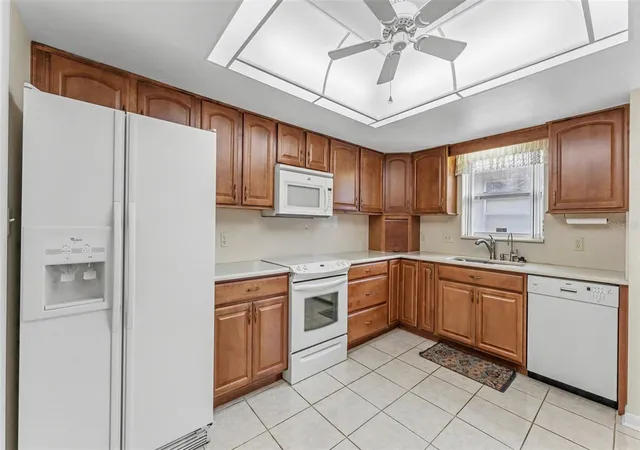 Photo 4 of Single family home for sale at 450 Nighthawk Dr, Lakeland, FL 33813 | MLS# L4965327 | Listing updated on 2026-10-22
