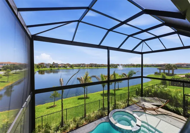 Photo 4 of Sale Pending at 13707 Larkton Ln, Orlando, FL 32832 | MLS# O6444601 | Listing updated on 2026-09-25