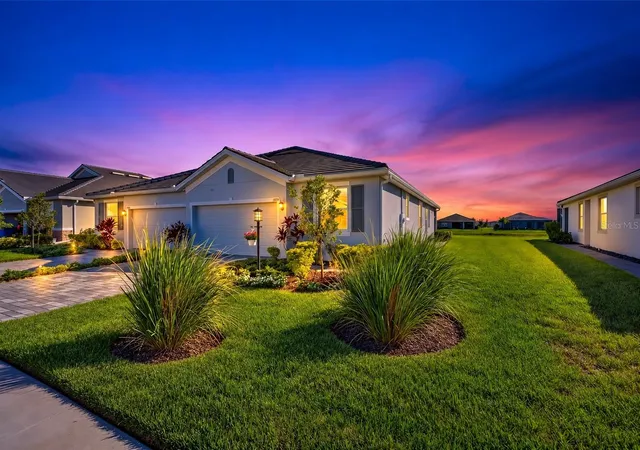 Photo 1 of Single family home for sale at 18349 Cropside Trl, Bradenton, FL 34211 | MLS# A4707326 | Listing updated on 2026-10-12